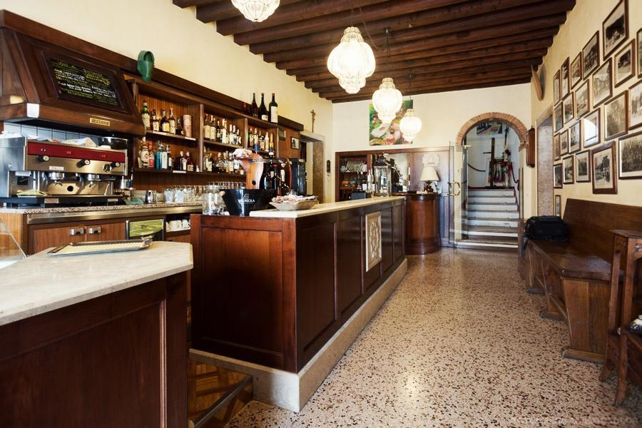 Locanda Alla Posta Cavaso Del Tomba Bagian luar foto